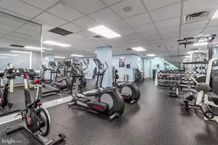 2001 Hamilton St, Philadelphia, PA 19130 - Photo 20