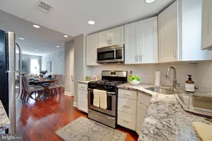 2117 Titan St, Philadelphia, PA 19146 - Photo 10