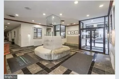 2101 Chestnut Street #811, Philadelphia, PA 19103 - Photo 2