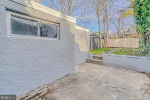 4321 Elizabeth St, Philadelphia, PA 19124 - Photo 36