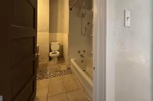 5581 Blakemore St, Philadelphia, PA 19138 - Photo 8