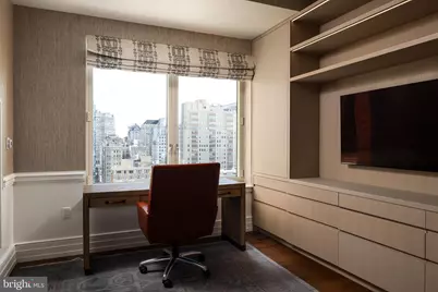 130 S 18th Street #1804, Philadelphia, PA 19103 - Photo 18