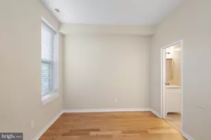 1716 Wallace St, Philadelphia, PA 19130 - Photo 8