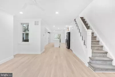 944 N Randolph Street, Philadelphia, PA 19123 - Photo 4