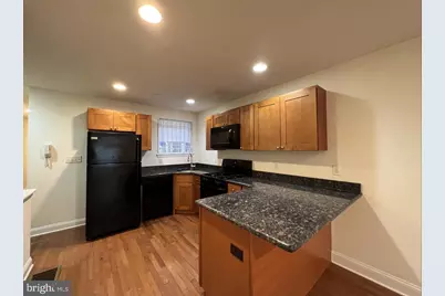 2215 N Camac Street, Philadelphia, PA 19133 - Photo 2