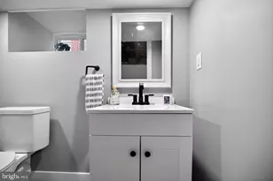 1810 Stanwood St, Philadelphia, PA 19152 - Photo 30