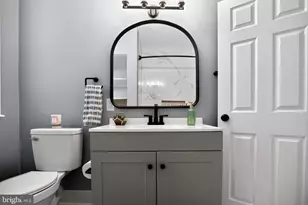 1810 Stanwood St, Philadelphia, PA 19152 - Photo 28