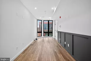 1527 Ogden St, Philadelphia, PA 19130 - Photo 4