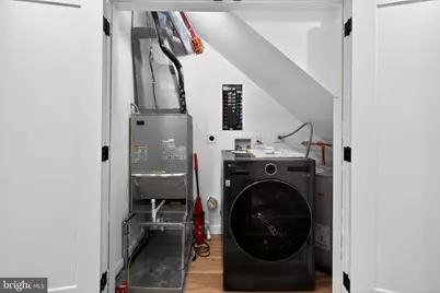 1527 Ogden Street #B, Philadelphia, PA 19130 - Photo 8