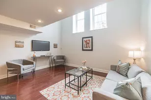 627 N 18th St, Philadelphia, PA 19130 - Photo 6