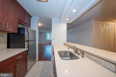 1919 Chestnut Street #1722, Philadelphia, PA 19103 - Photo 6