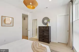 207 S 22nd St, Philadelphia, PA 19103 - Photo 36