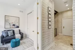 207 S 22nd St, Philadelphia, PA 19103 - Photo 52