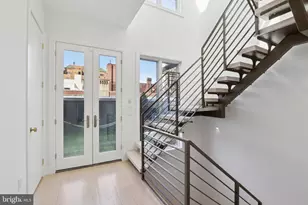 207 S 22nd St, Philadelphia, PA 19103 - Photo 44