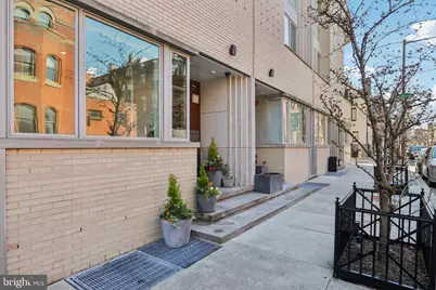 207 S 22nd Street, Philadelphia, PA 19103 - Photo 4