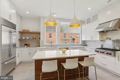 207 S 22nd Street, Philadelphia, PA 19103 - Photo 8