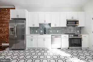 1925 N 32nd St, Philadelphia, PA 19121 - Photo 8