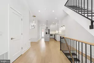 1002 S 25th St, Philadelphia, PA 19146 - Photo 8