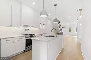 1002 S 25th St, Philadelphia, PA 19146 - Photo 12