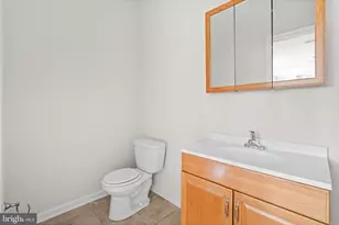 2106 N 17th St, Philadelphia, PA 19121 - Photo 44