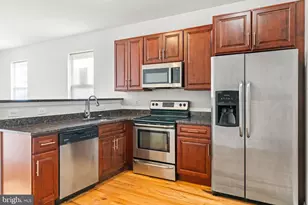 2106 N 17th St, Philadelphia, PA 19121 - Photo 12