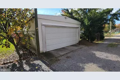 8088 Fairview Street, Philadelphia, PA 19136 - Photo 26