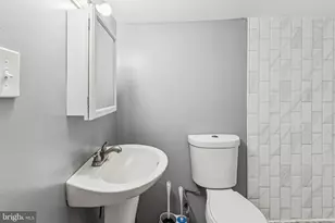 722 N Shedwick St, Philadelphia, PA 19104 - Photo 28