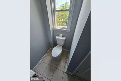 1135 E Susquehanna Avenue, Philadelphia, PA 19125 - Photo 30