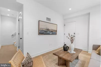 635 N 7th Street #H3A, Philadelphia, PA 19123 - Photo 18