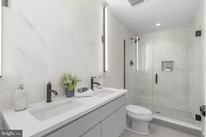 635 N 7th Street #H3A, Philadelphia, PA 19123 - Photo 12