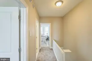 1915 W Airdrie St, Philadelphia, PA 19140 - Photo 14