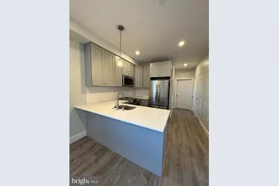900 W Susquehanna Avenue #1, Philadelphia, PA 19122 - Photo 2