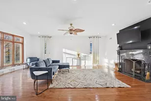 7033 Sherwood Rd, Philadelphia, PA 19151 - Photo 4