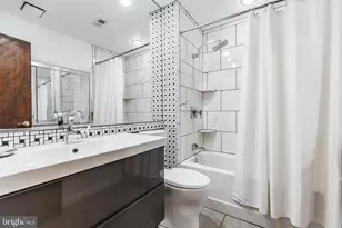 225 Montrose St, Philadelphia, PA 19147 - Photo 24