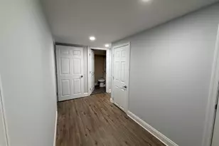 2018 Greymont St, Philadelphia, PA 19116 - Photo 6