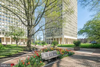 220 Locust Street #9HS, Philadelphia, PA 19106 - Photo 24