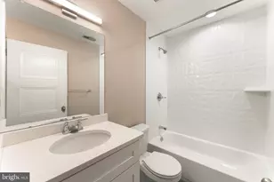 1407 N 8th St, Philadelphia, PA 19122 - Photo 12