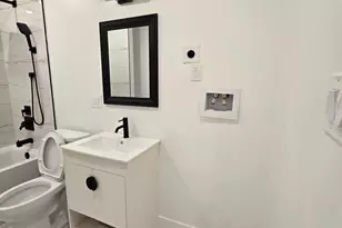 1418 W Grange Ave, Philadelphia, PA 19141 - Photo 8