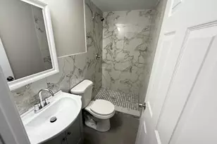 534 E Walnut Ln, Philadelphia, PA 19144 - Photo 6