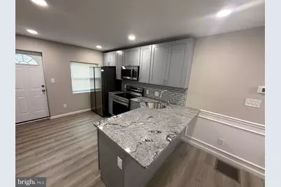 534 E Walnut Lane, Philadelphia, PA 19144 - Photo 2