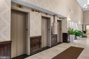 1324 Locust St, Philadelphia, PA 19107 - Photo 32