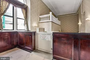 1324 Locust St, Philadelphia, PA 19107 - Photo 30