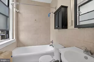 1324 Locust St, Philadelphia, PA 19107 - Photo 8