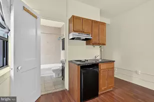 1324 Locust St, Philadelphia, PA 19107 - Photo 6