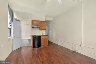 1324 Locust St, Philadelphia, PA 19107 - Photo 4