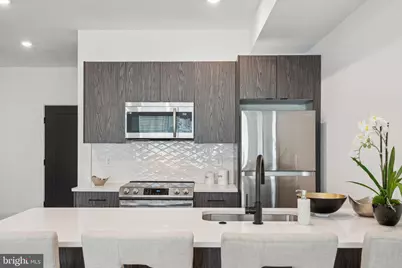 1419 W Grange Avenue #411, Philadelphia, PA 19141 - Photo 18