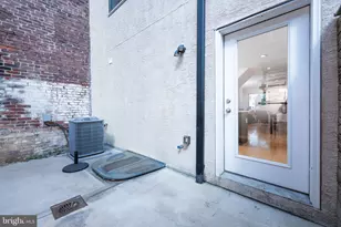 2102 Berges St, Philadelphia, PA 19125 - Photo 28