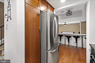 4041 Cresson St, Philadelphia, PA 19127 - Photo 12