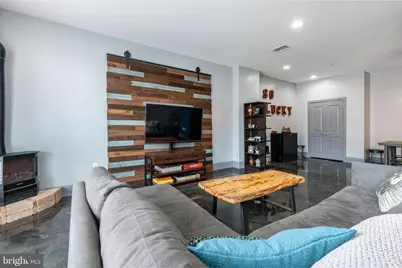 1910 Spring Garden Street #1, Philadelphia, PA 19130 - Photo 4