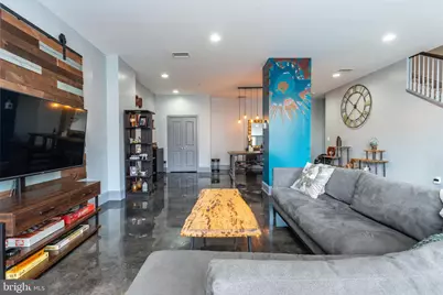 1910 Spring Garden Street #1, Philadelphia, PA 19130 - Photo 6